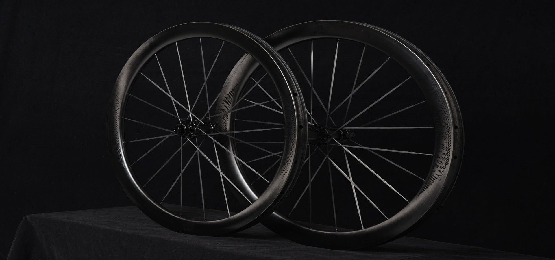 ロードグラベルMTBバイクパーツ用カーボンファイバーホイールセット